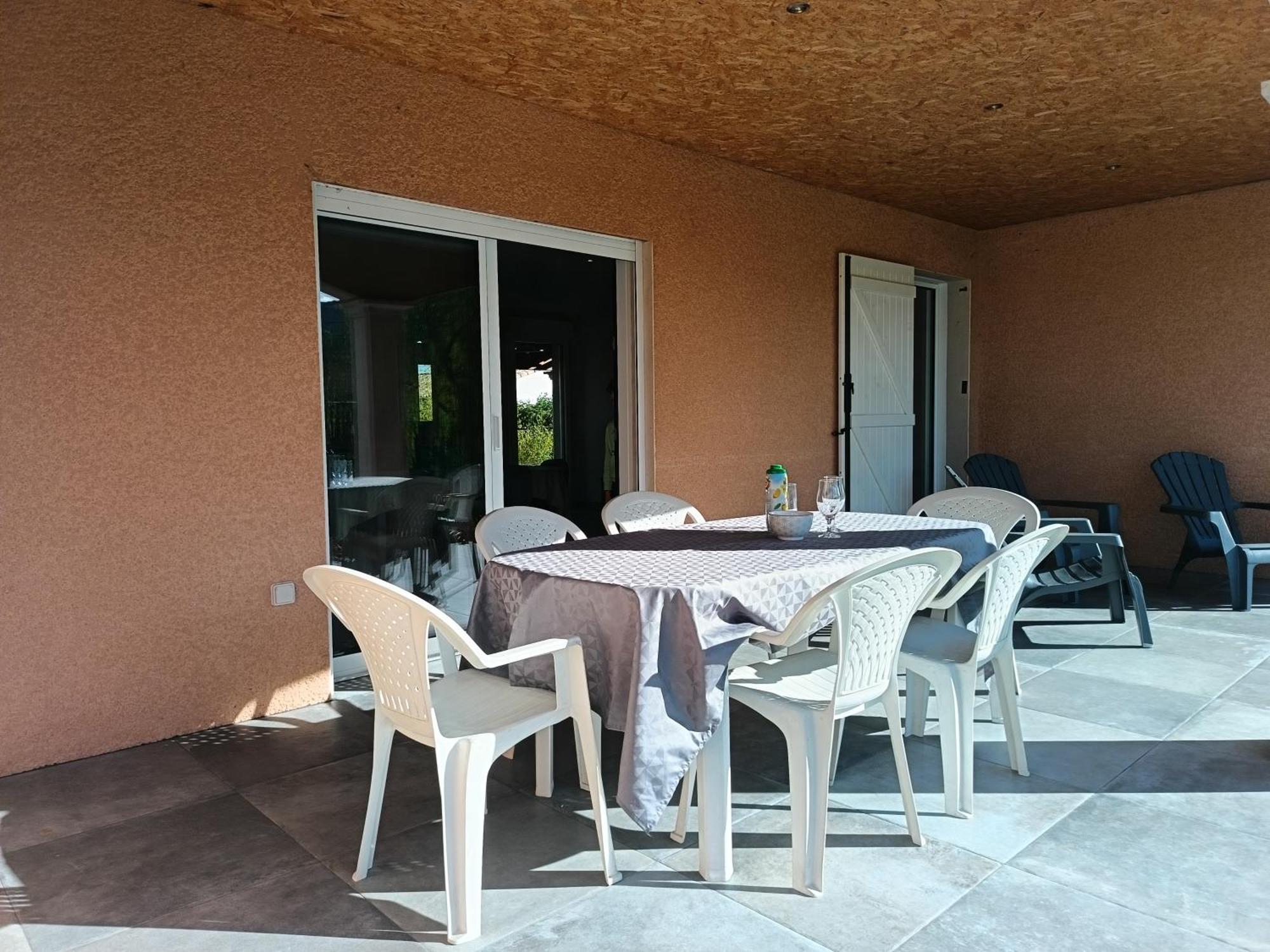 Sun Vallon Luaran gambar