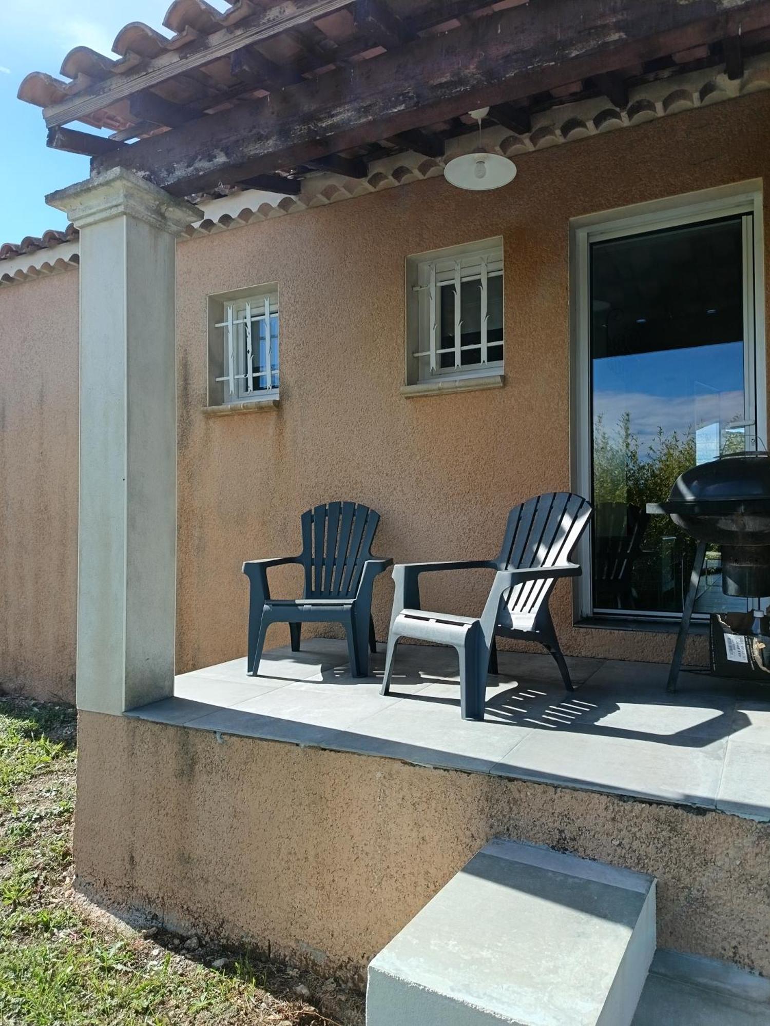 Sun Vallon Luaran gambar