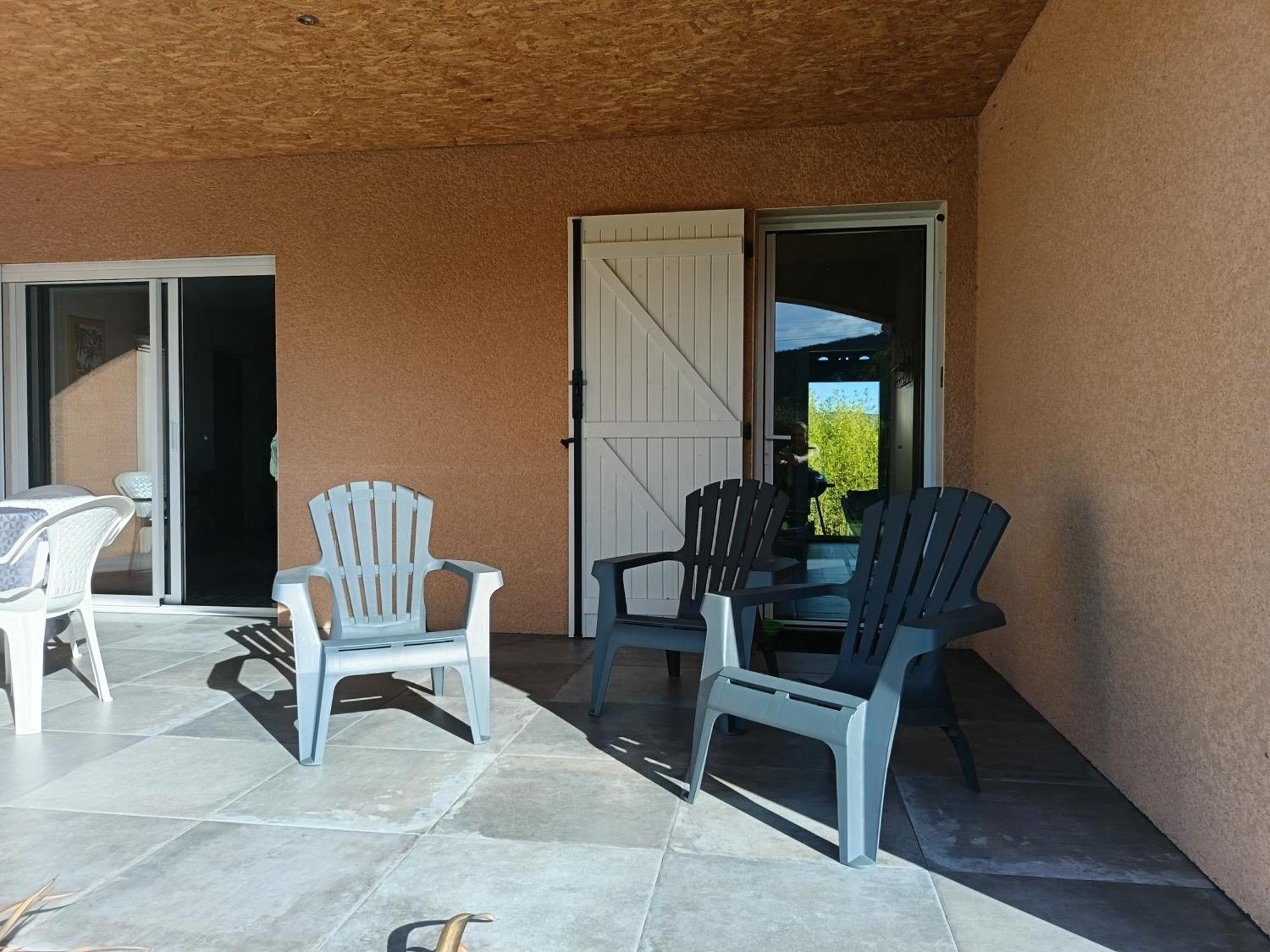Sun Vallon Luaran gambar