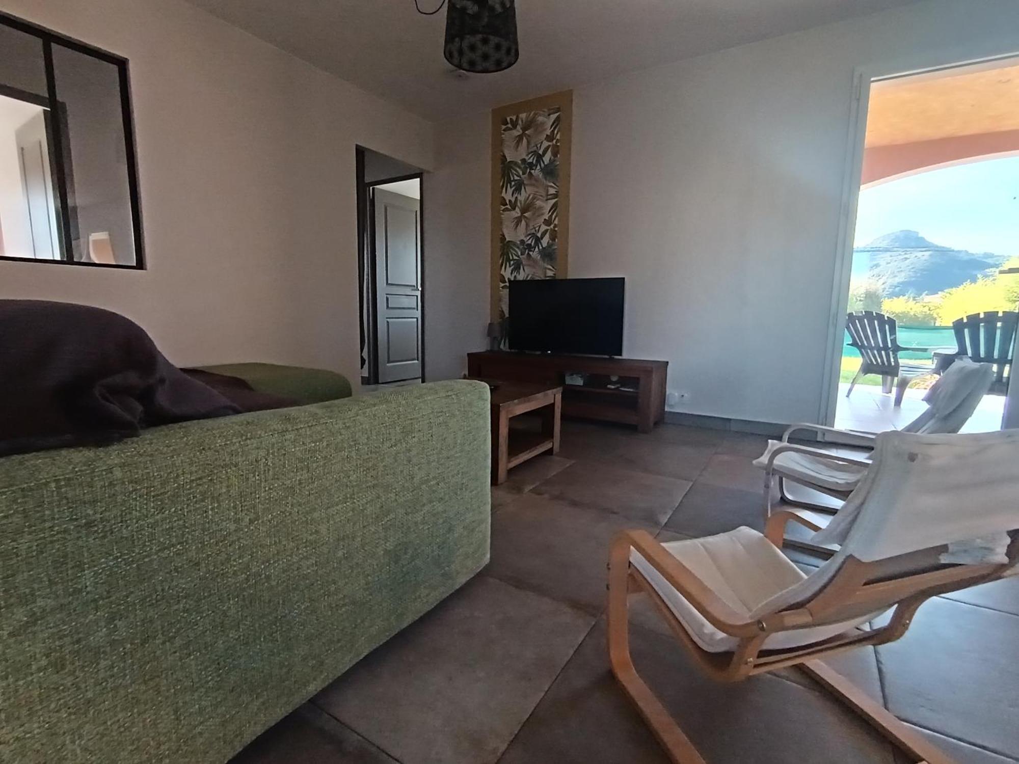 Sun Vallon Luaran gambar